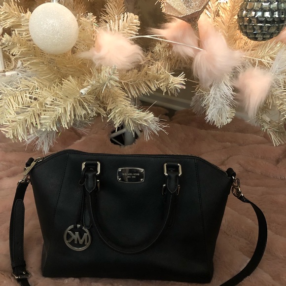 Michael Kors Handbags - Michael kors black purse